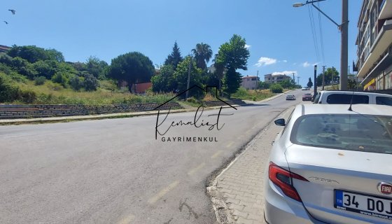 KORU'DA, 2206 M2 KAT KARŞILIĞI ARSA
